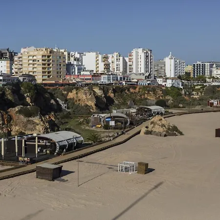 Apartment In Praia Da Rocha With A-c, Terrace In Portimao